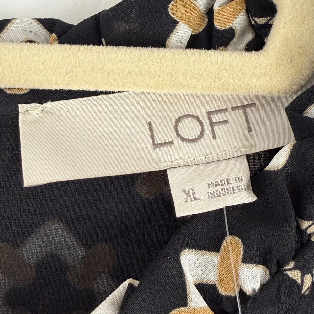 LOFT Blouse XL Black Geometric Ruffle Neck Puff Sleeve NEW